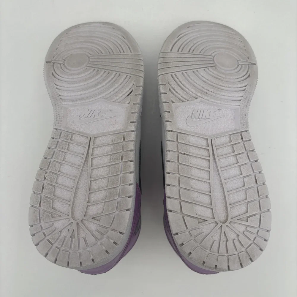 Nike Air Jordan 1 Mid GS White Barely Grape DQ8423-501 Size 5.5 Youth /‎ 7W